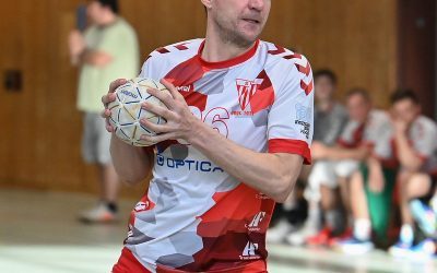 Herren I gewinnen klar in Haar