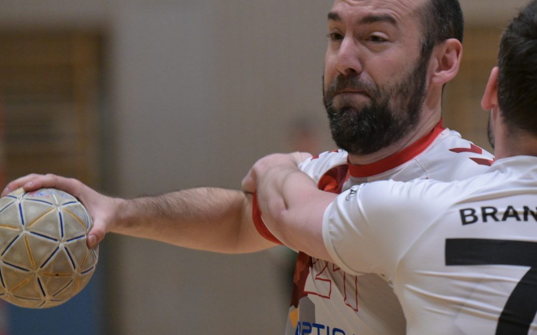 Herren I gewinnen im Derby gegen Brannenburg